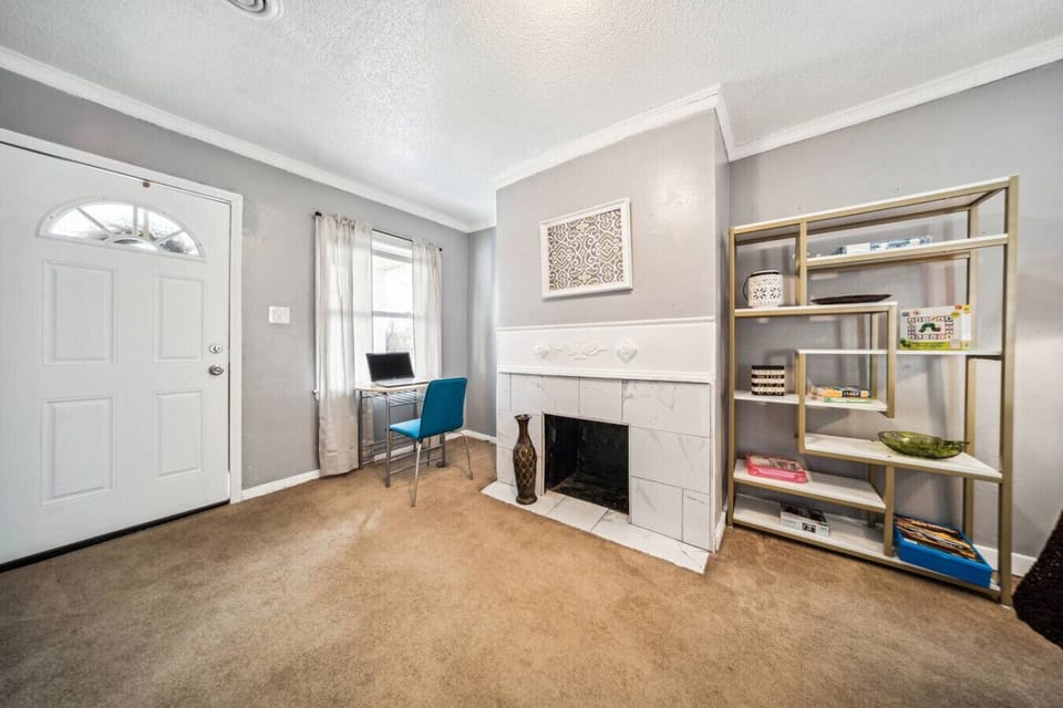 Enjoy the fireplace