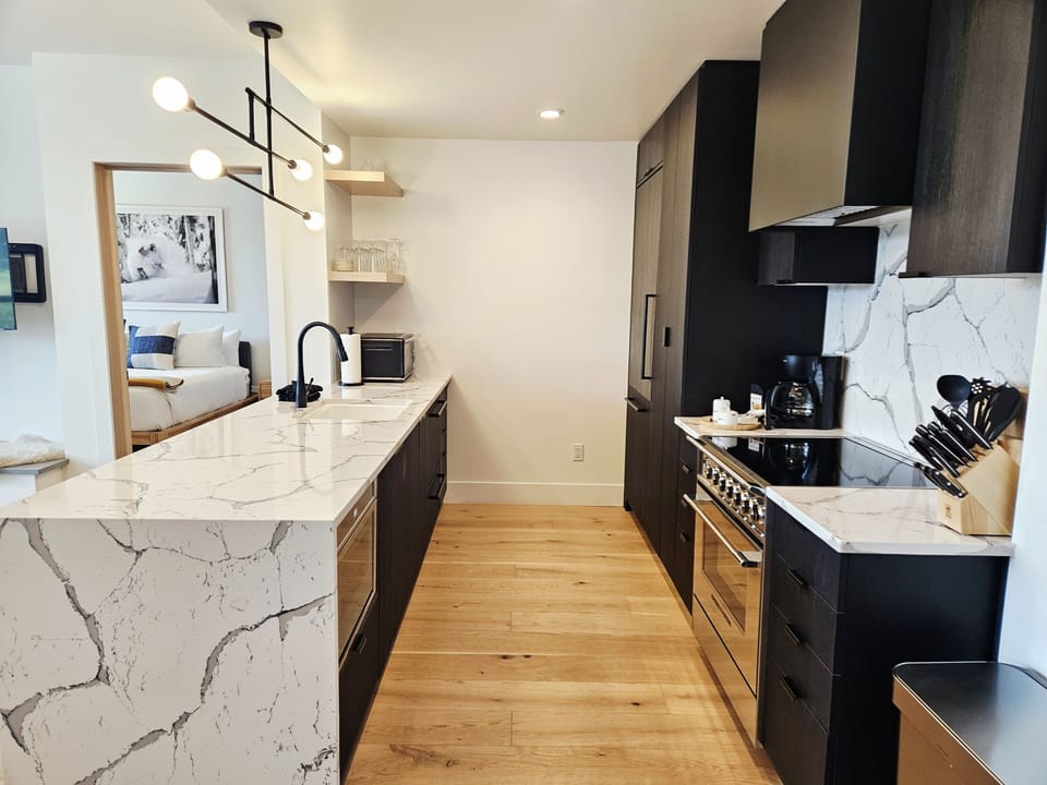 Indoors, Kitchen, Floor, Home Decor, Sink