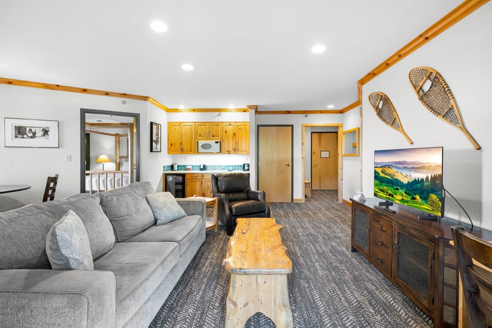 Furniture, Indoors, Living Room, Home Decor, Couch