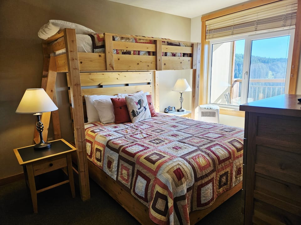 Indoors, Lamp, Table Lamp, Furniture, Bed