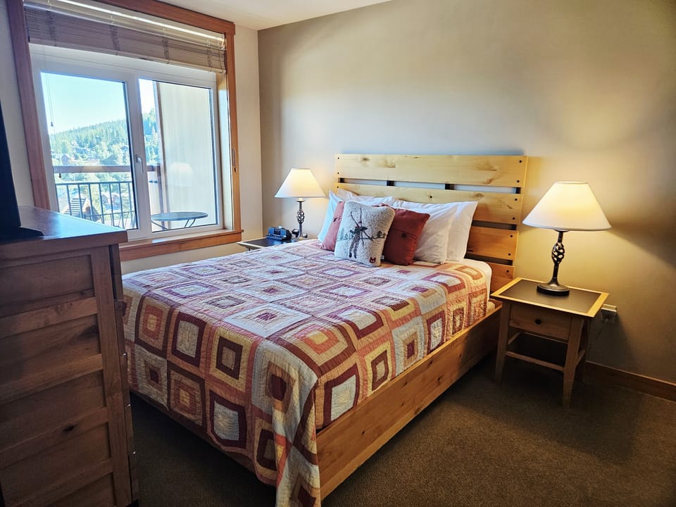 Indoors, Lamp, Table Lamp, Bed, Furniture