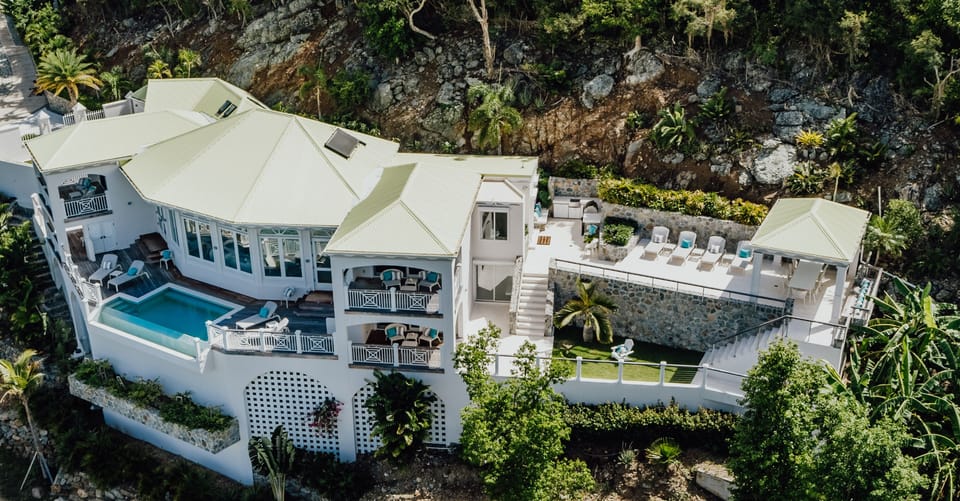 Hawksnest Villa Exterior