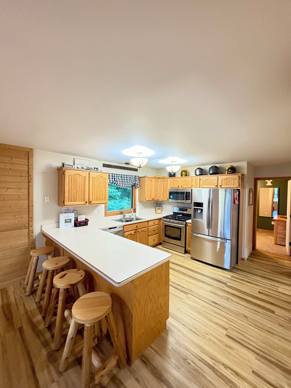 Middle Level Kitchen 