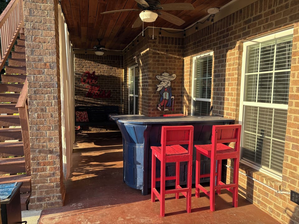 Outdoor patio and bench swing