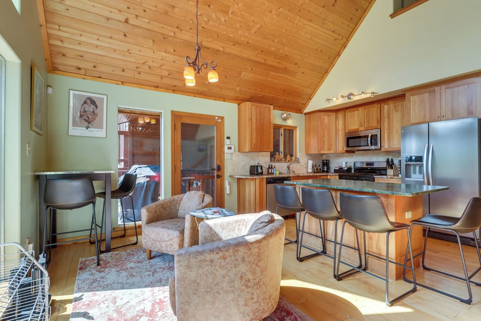 Sitting Area | Kitchen | Cooking Basics | Coffee Maker