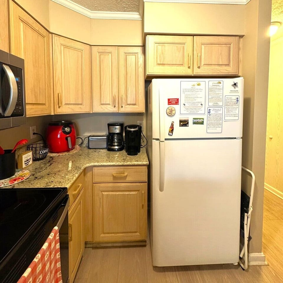 5 Kitchen