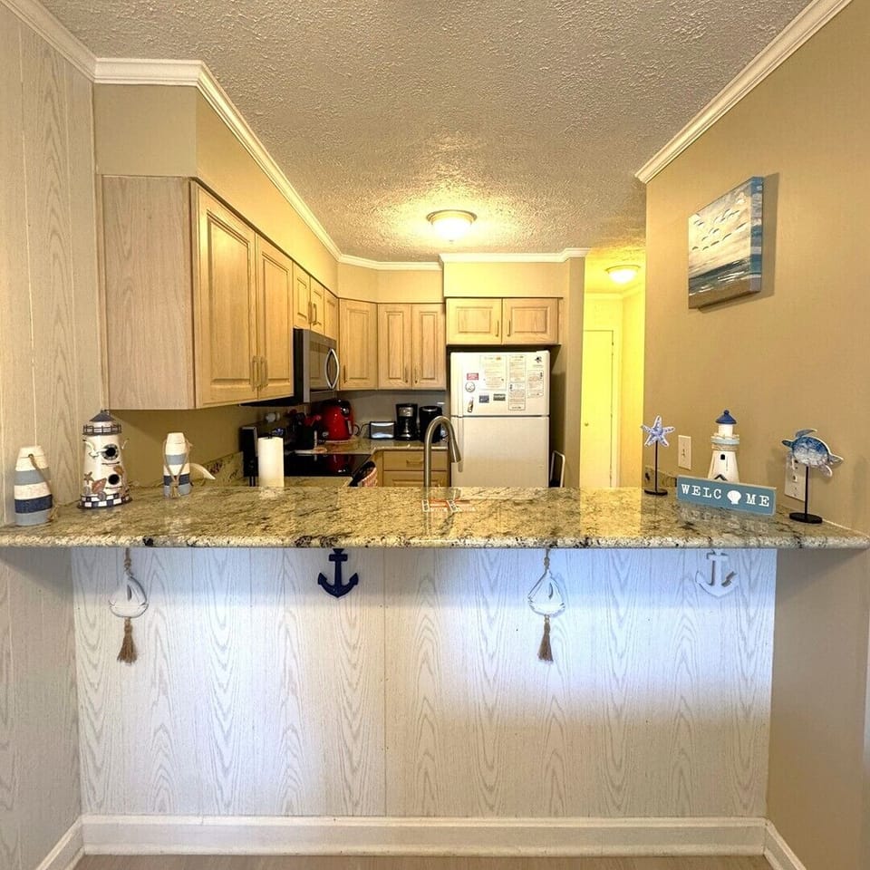 7 Kitchen