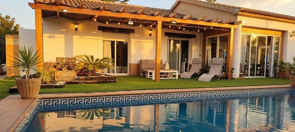 Elegant Poolside Terrace