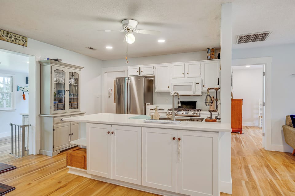 Kitchen | Dishwasher | Keurig Coffee Maker