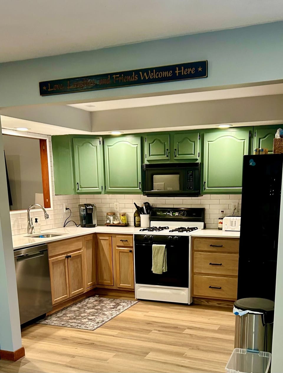 fully stocked kitchen