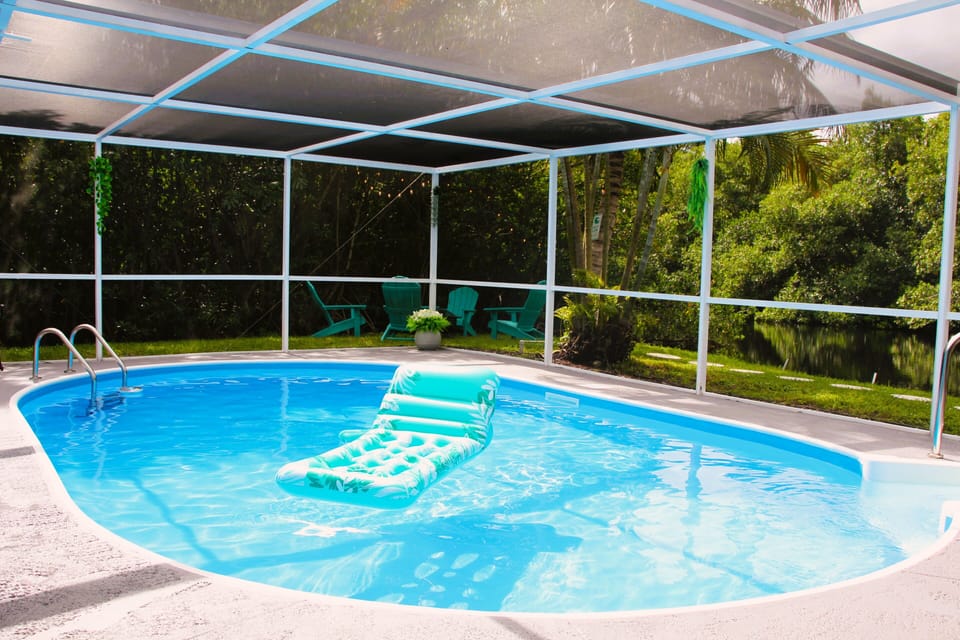 Don’t you feel like you’re floating in this photo?  