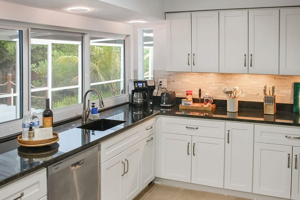 Fully equipped kitchen — everything you need to cook and enjoy your meals! ‍