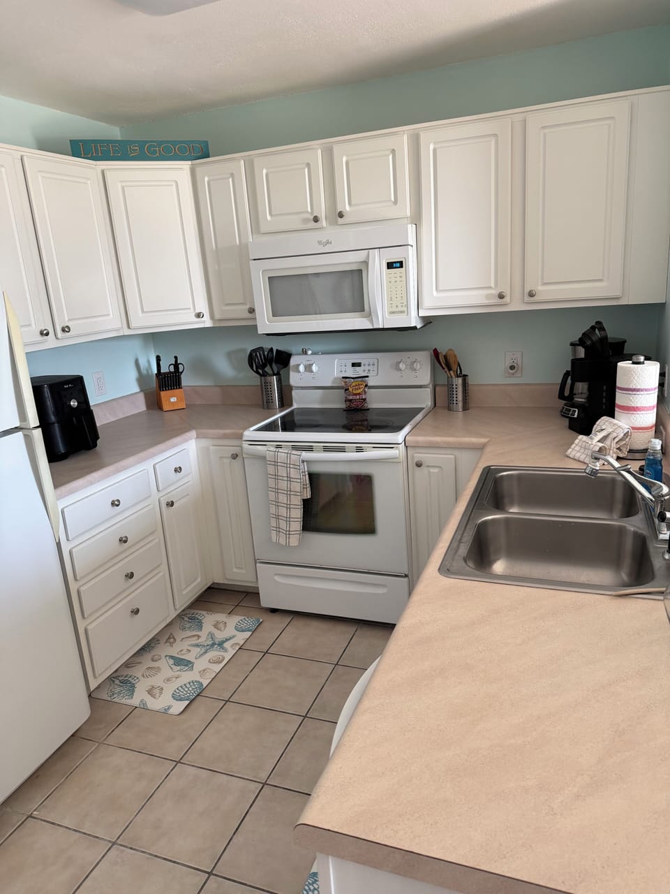 Fully stocked kitchen