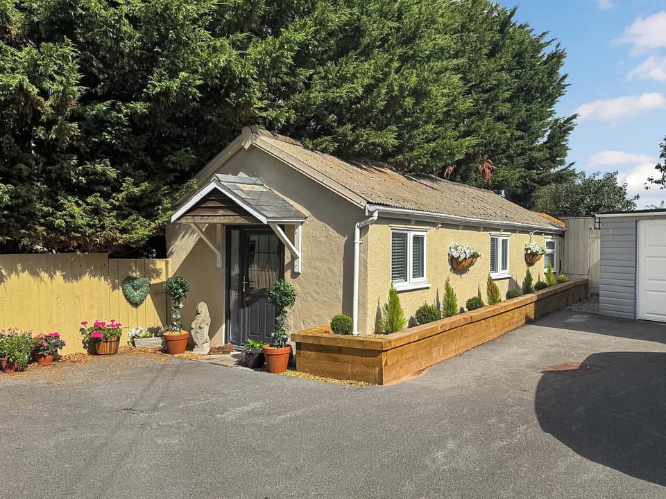 Exterior | Clouds Hill Lodge, Newton Abbot