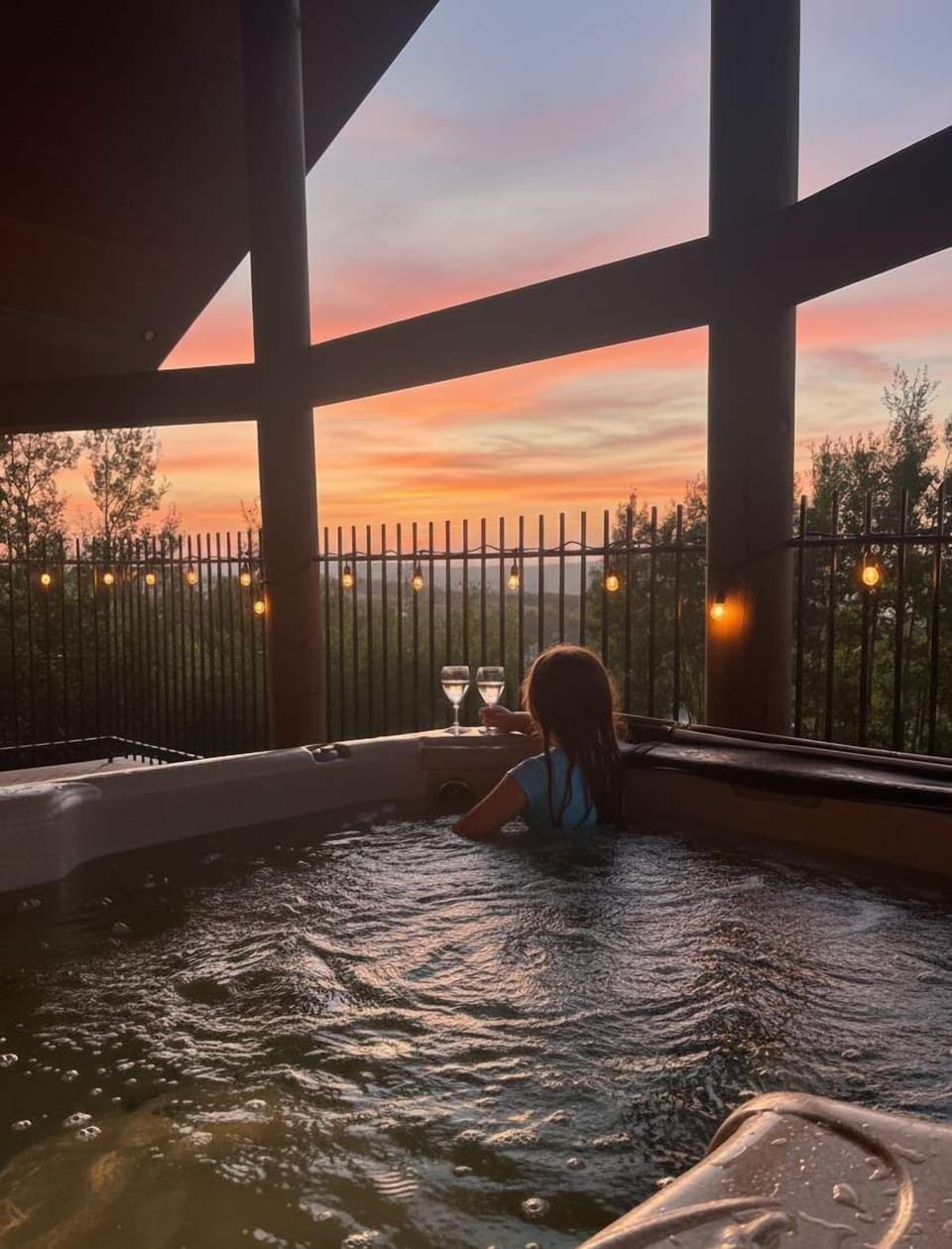 Outdoor spa tub