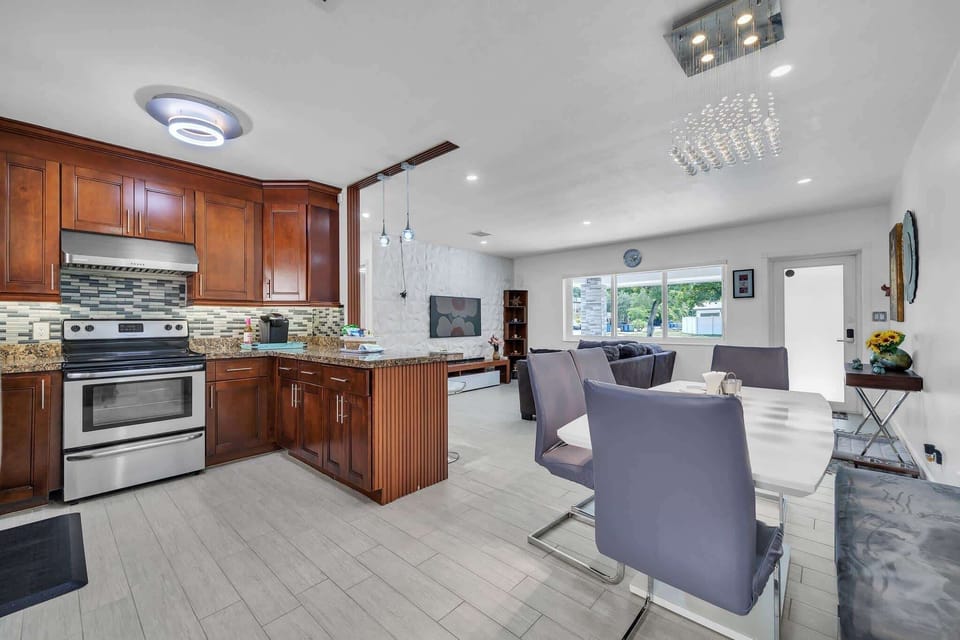 Fully equipped kitchen