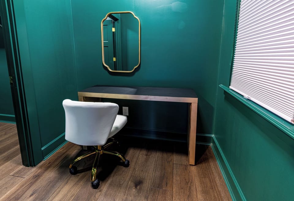Office/vanity area in 2nd story queen bedroom.