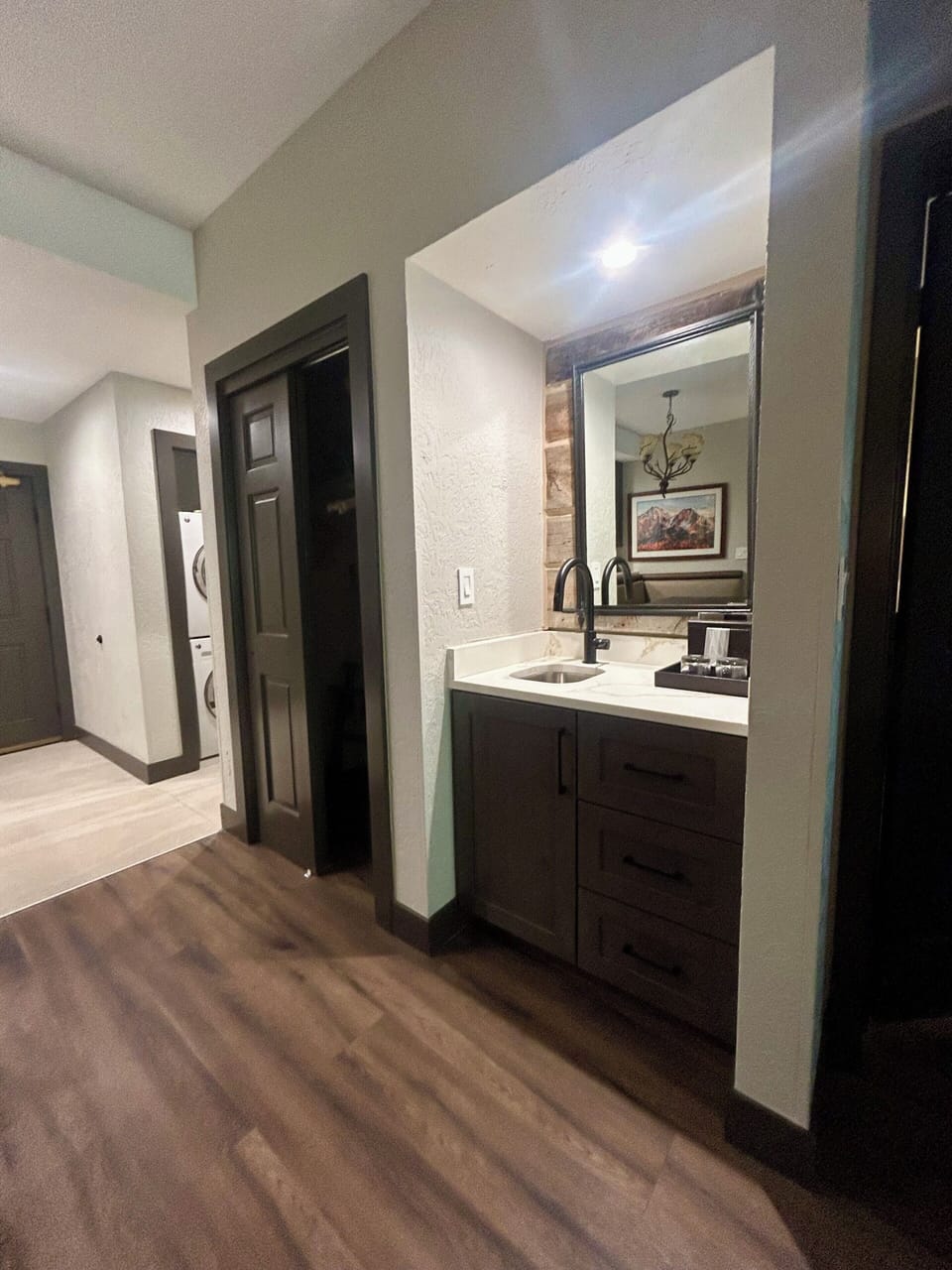 Wet bar