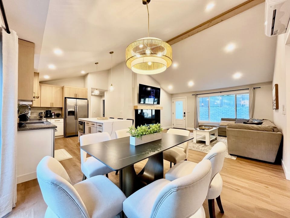 Beautiful open area with open floor plan. 