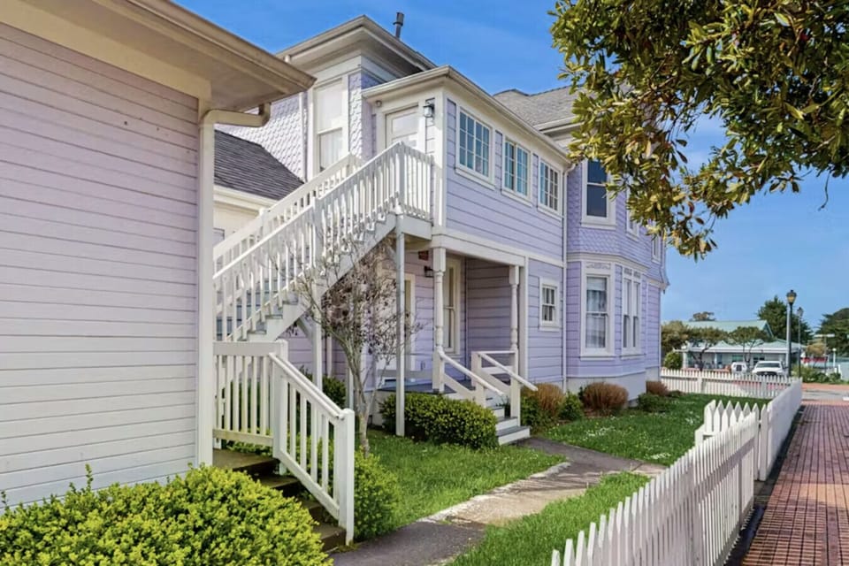 Second Floor Apartment Entrance