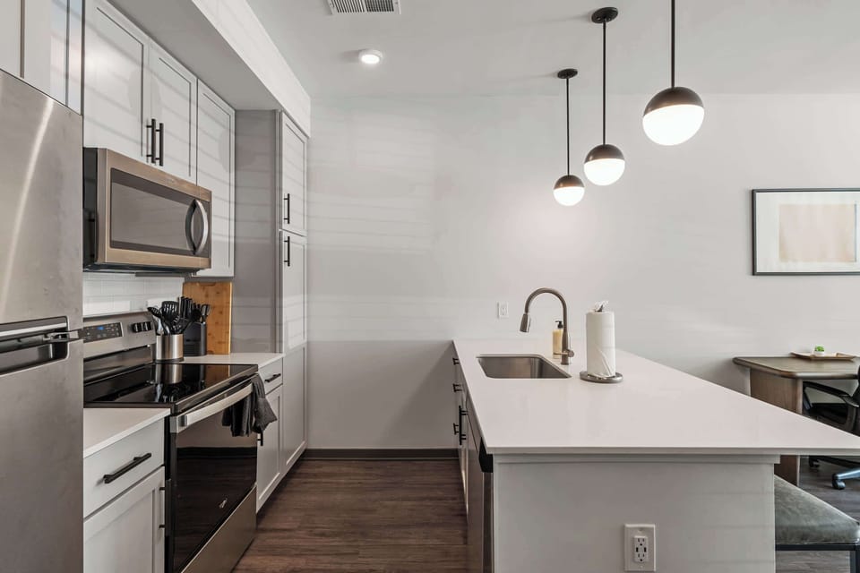 Fully equipped kitchen