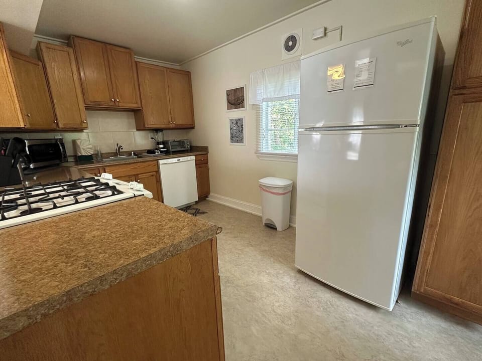Fully equipped kitchen