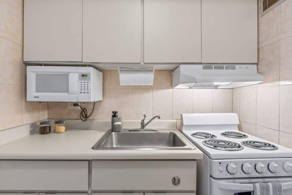 12-web-or-mls-CAP07444
