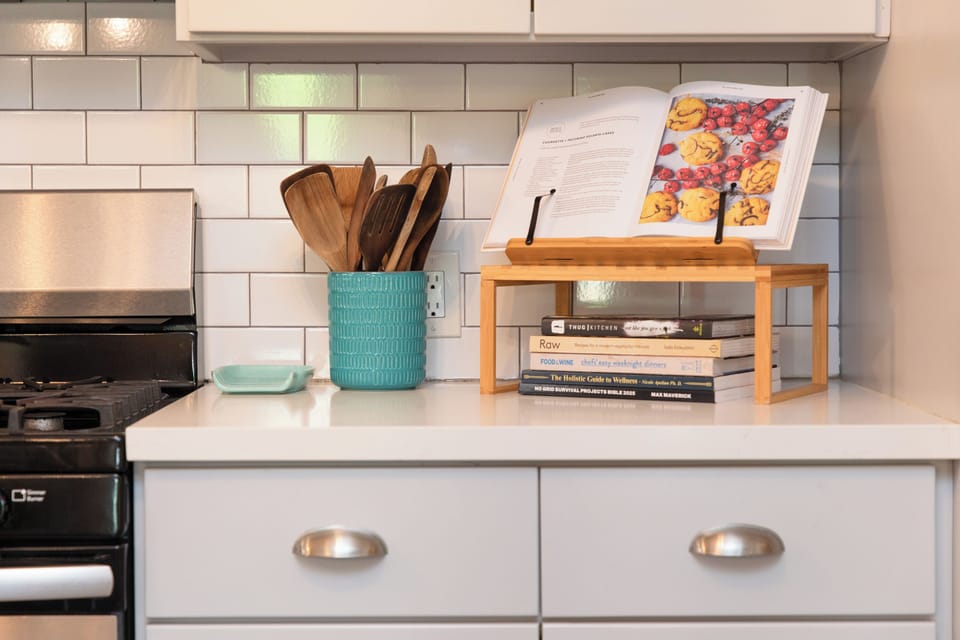 Cook with ease in a fully equipped kitchen, complete with modern appliances