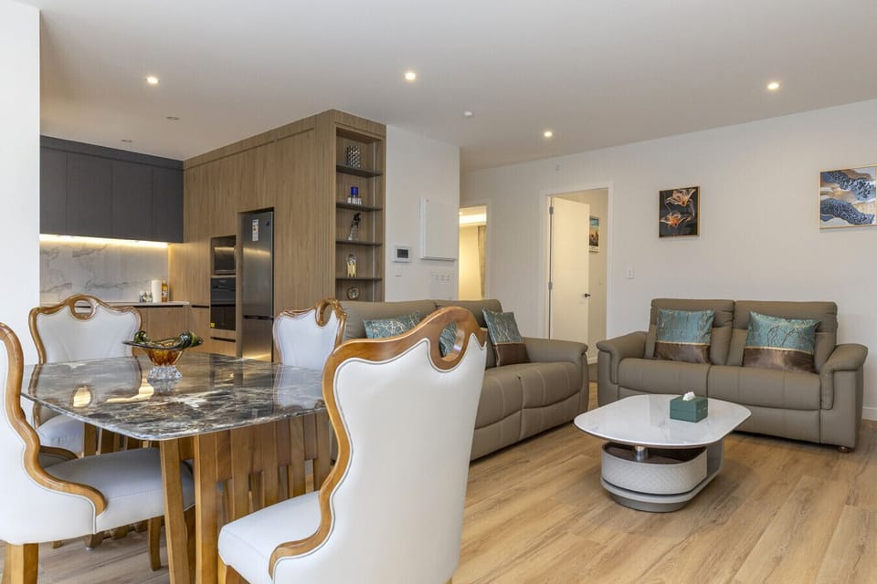 Living and dining area