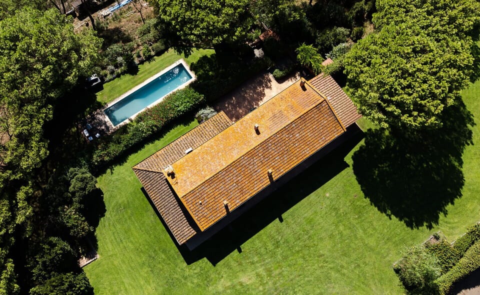 Amenities, Balcony / Terrace / Patio, Building Exterior, Facilities, Garden, Outdoor, Pool, Room Detail, Spring, Summer