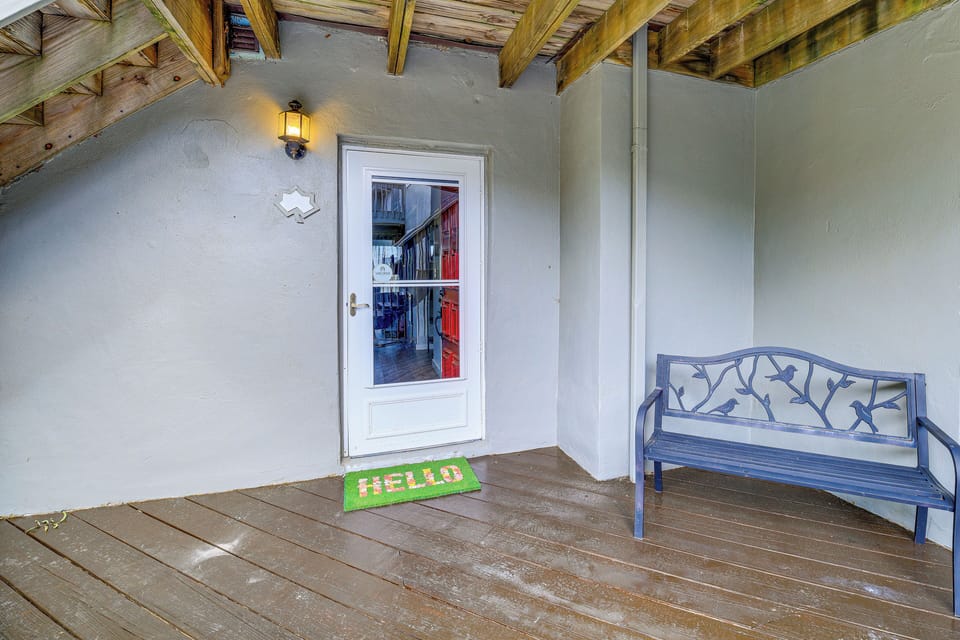 Condo Exterior | Entry