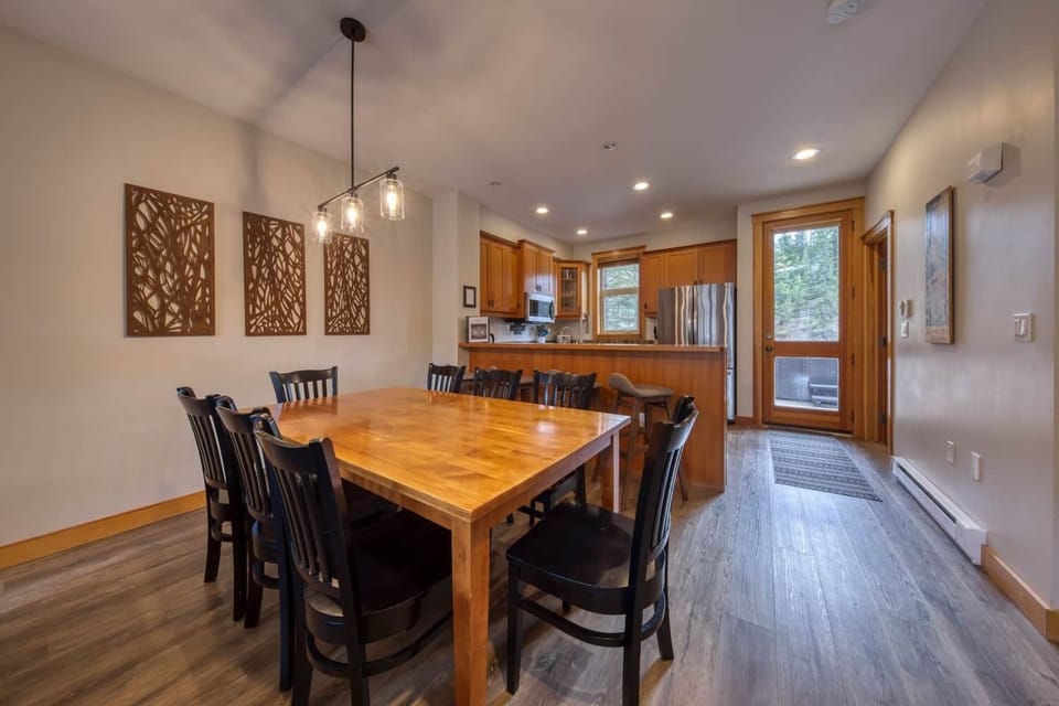 Dining and Kitchen