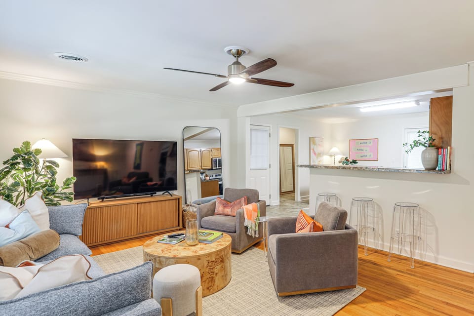 Oxford Vacation Rental | 4BR | 3BA | 1,790 Sq Ft | 4 Steps to Access