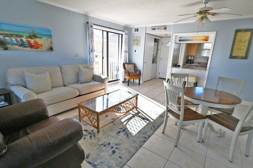 Living Room With Sofa Sleeper