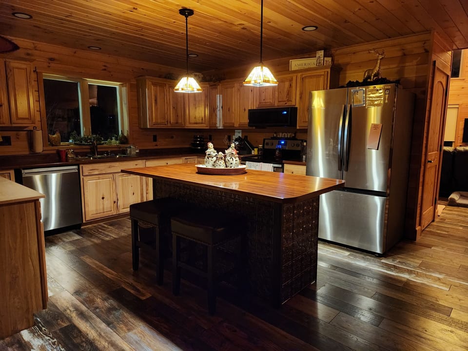 Custom, fully stocked kitchen