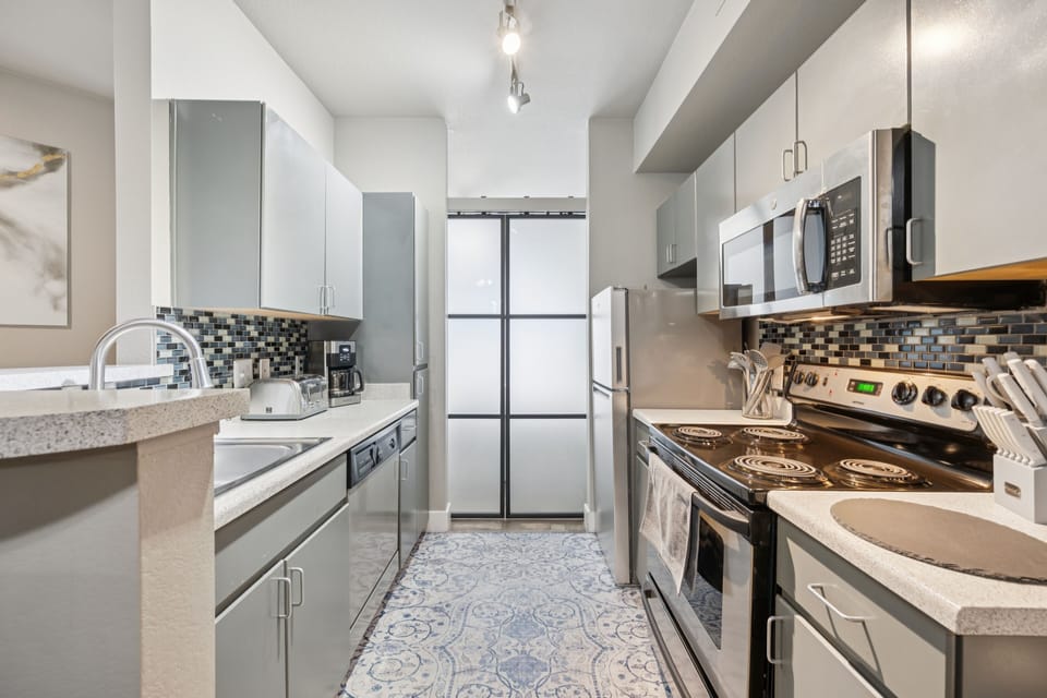 Indoors, Kitchen, Appliance, Microwave, Oven