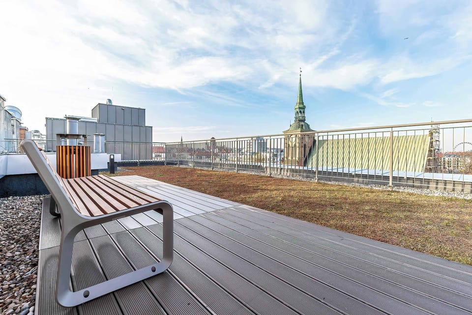 The building offers common area with a viewing terrace.