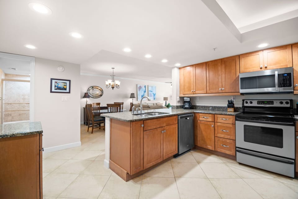 Sea Spray Unit 922 - Kitchen