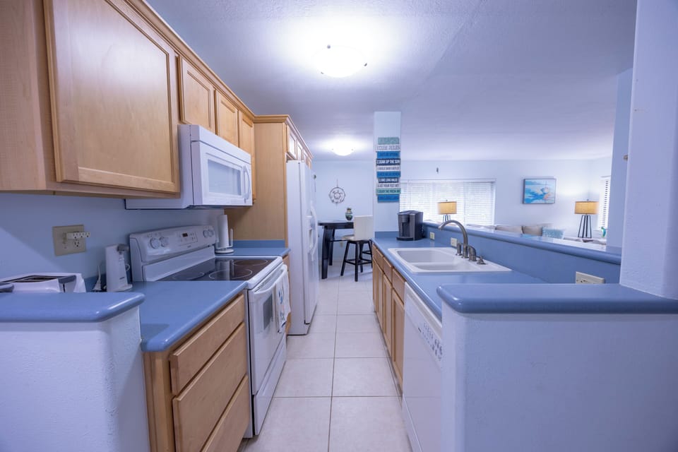 Fully equipped kitchen