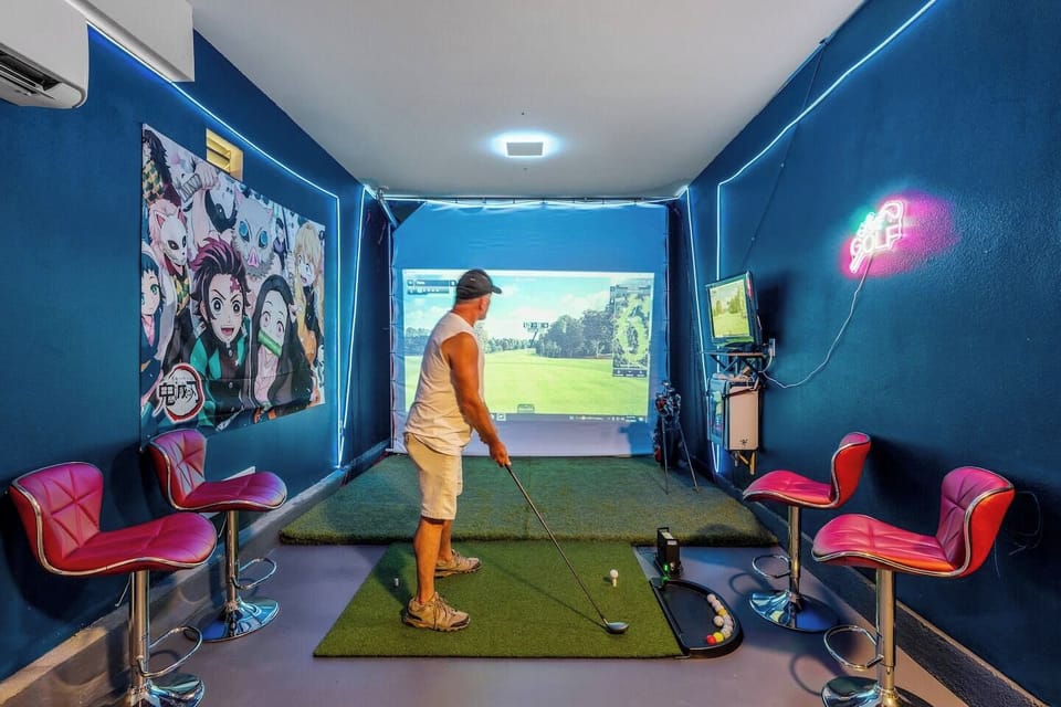 Practice your swing, challenge your friends, and bring the golf getaway experience home after sunset.