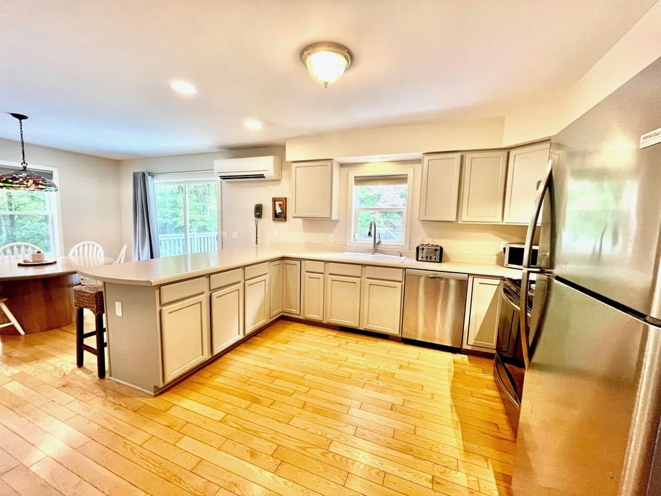 Our fully equipped kitchen and dining area on the first floor 