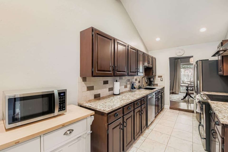 Fully stocked kitchen 