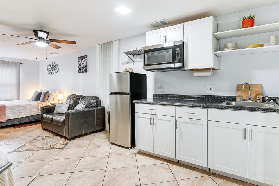Kitchenette
