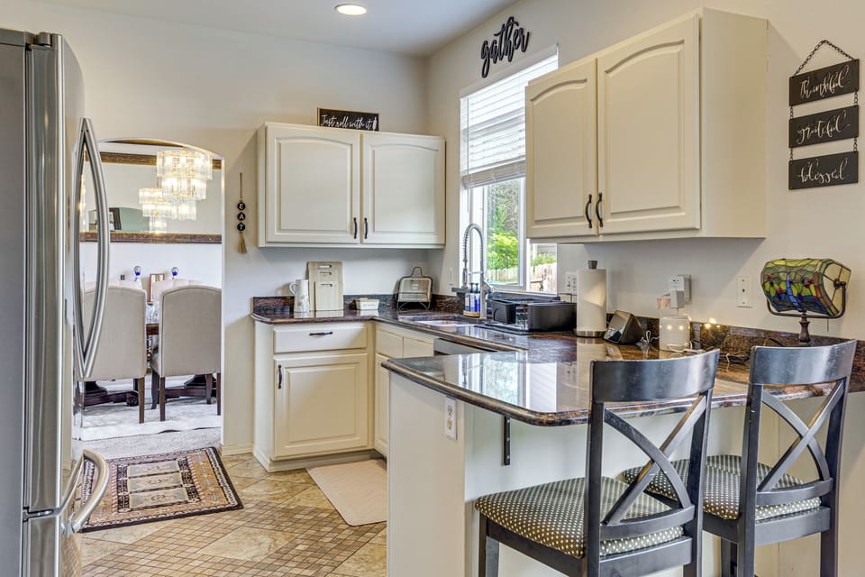 Kitchen | Keurig Coffee Maker | Dishwasher | Cooking Basics | 1st Floor