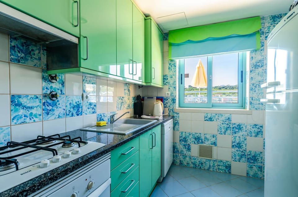 LM27 Kitchen