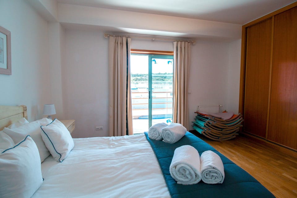 LM27 Bedroom 1