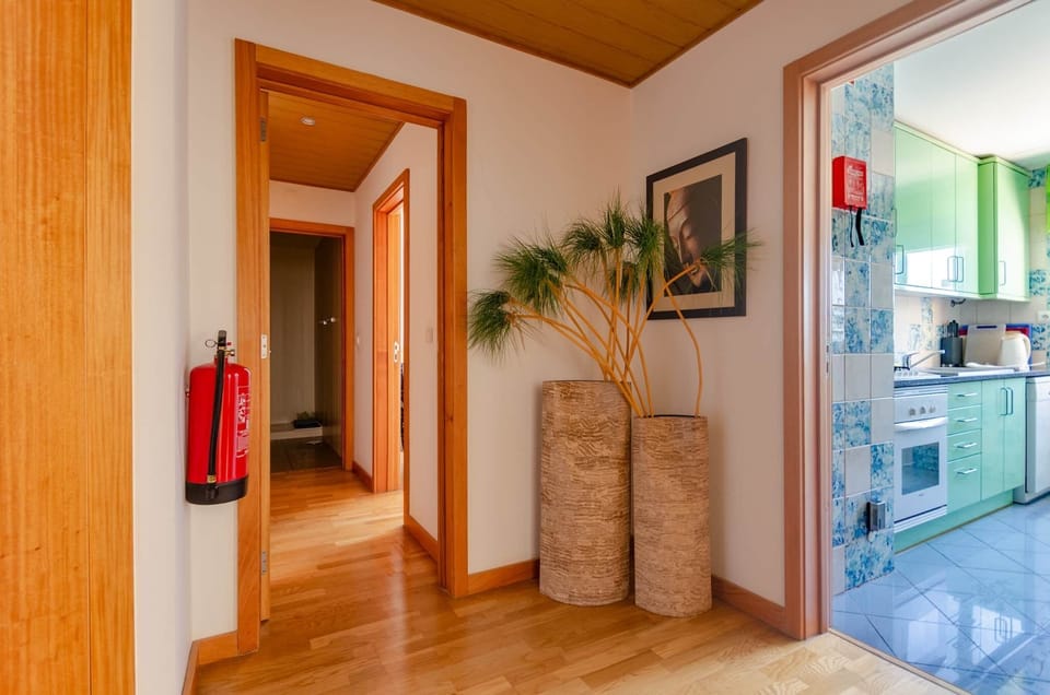 LM27 Hallway