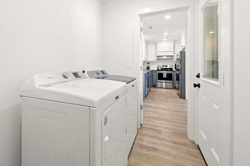 Washer and dryer for guest use!