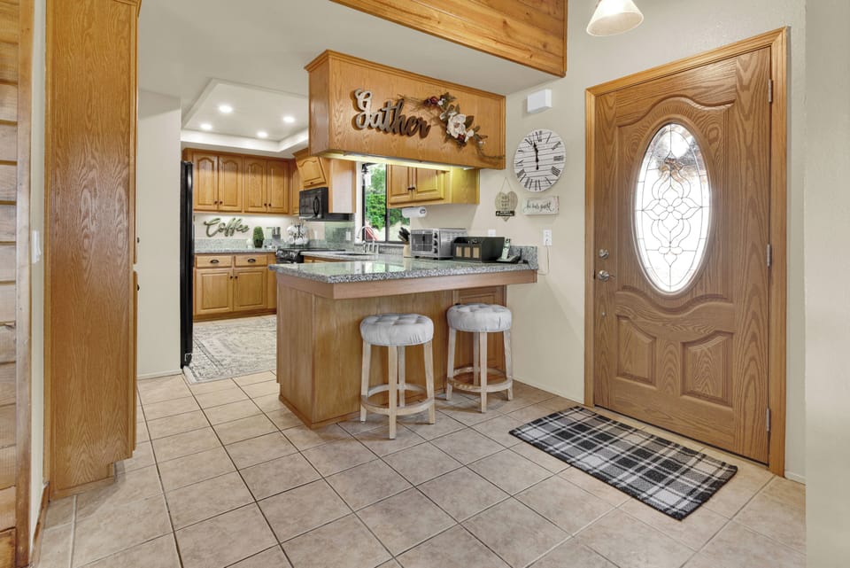 Welcome to Naci Lakeview Retreat!