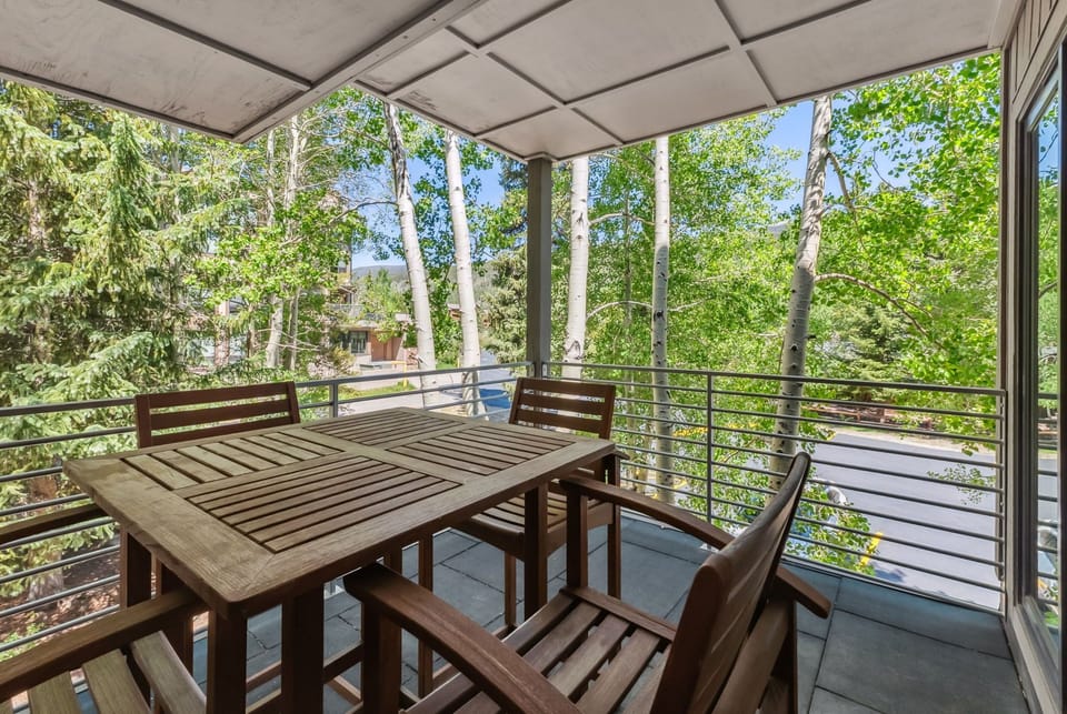 Private deck for your enjoyment